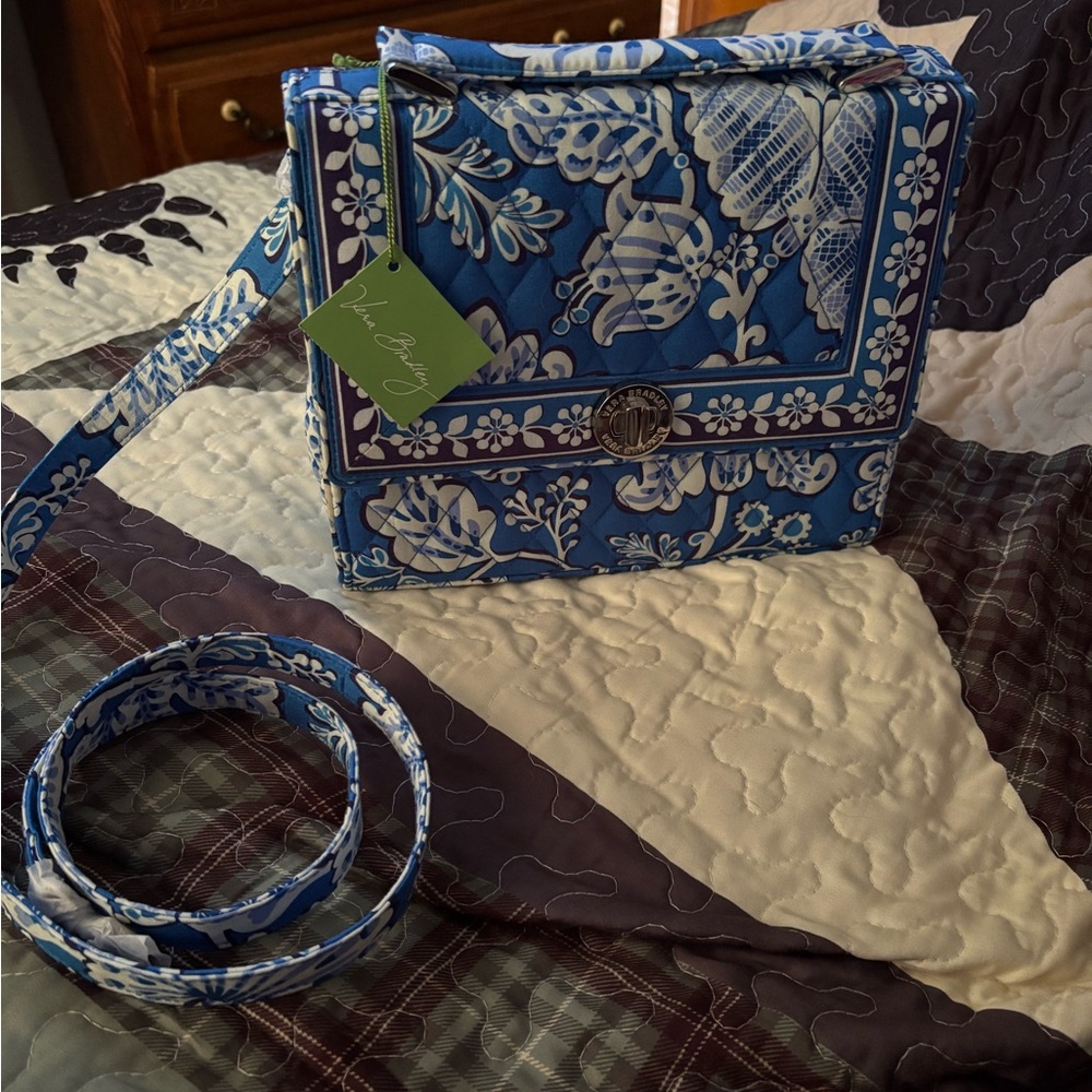 NWT Vera Bradley Julia Bag - Blue Lagoon